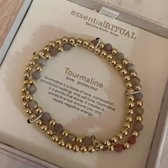 Essential Ritual Tourmaline Bracelet - Picture 2 of 3